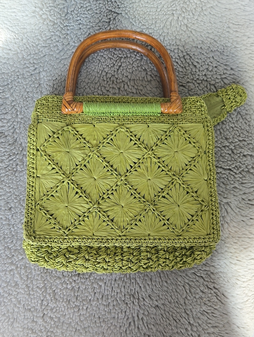 Green Woven Raffia Top-Handle Bag